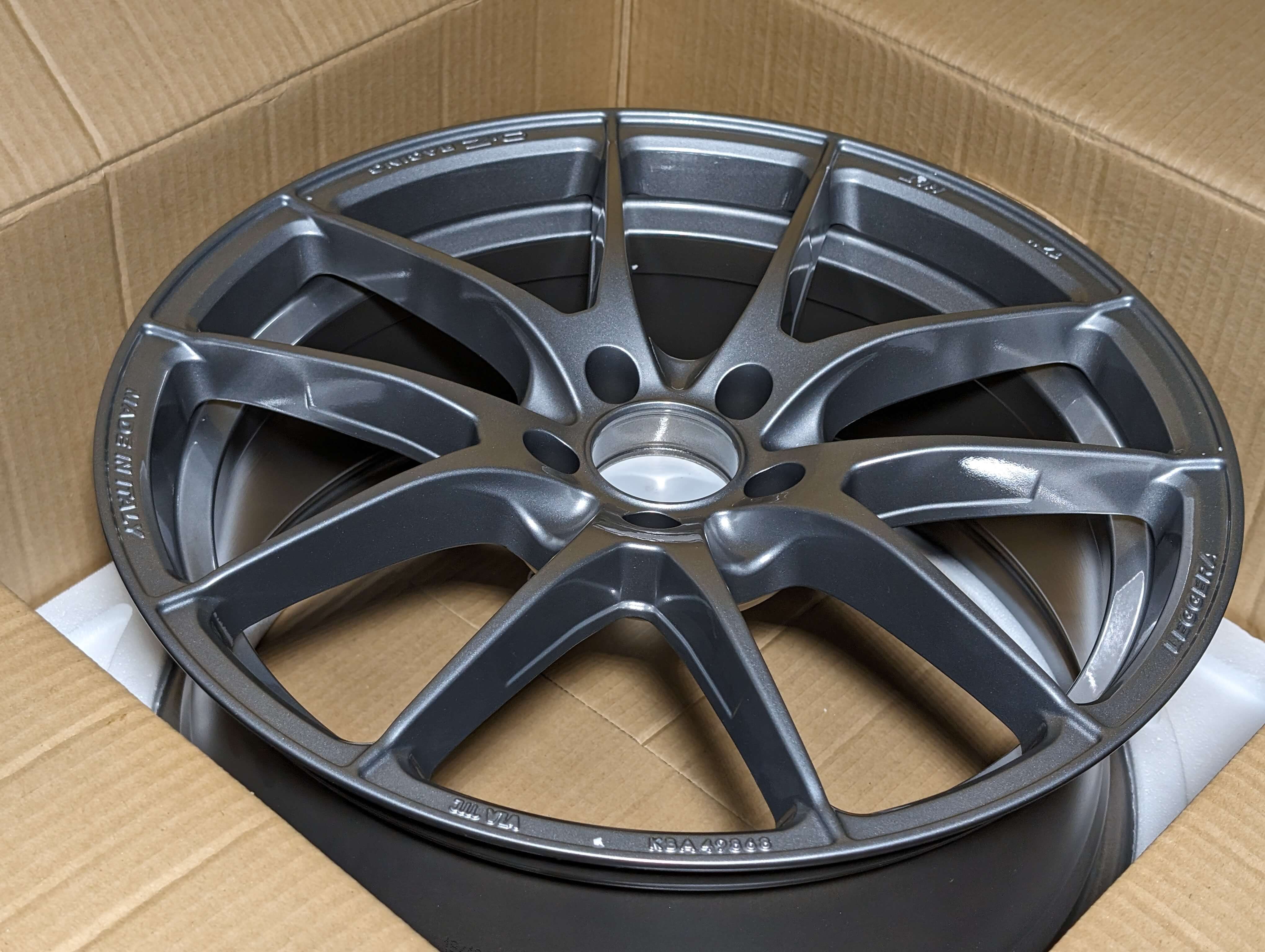 W01975201H1 - 2 * OZ Racing 17" Leggera HLT 7.5x17 ET48 [10/22]