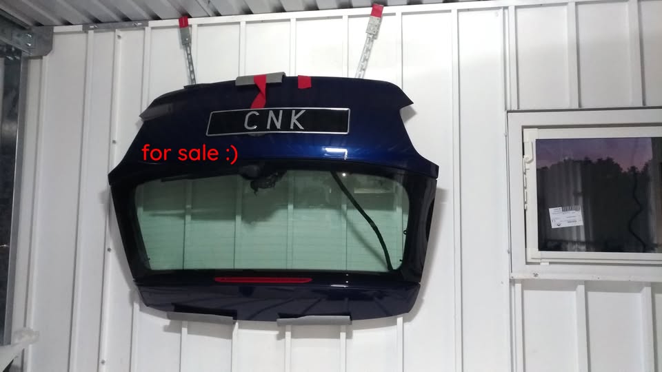 Polo 6R LD5Q tailgate [5/6]