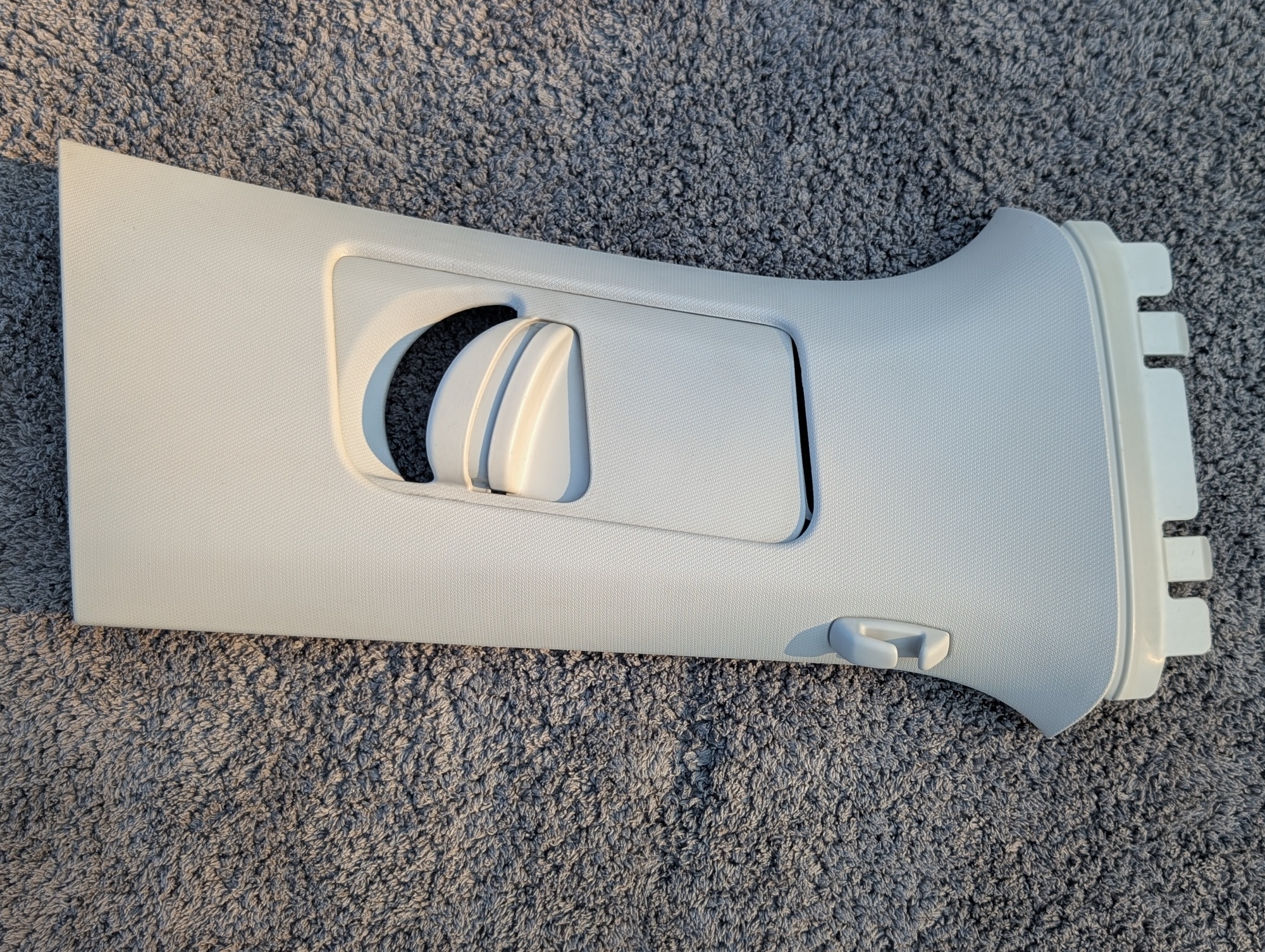 B-pillar trim; pearlescent gray