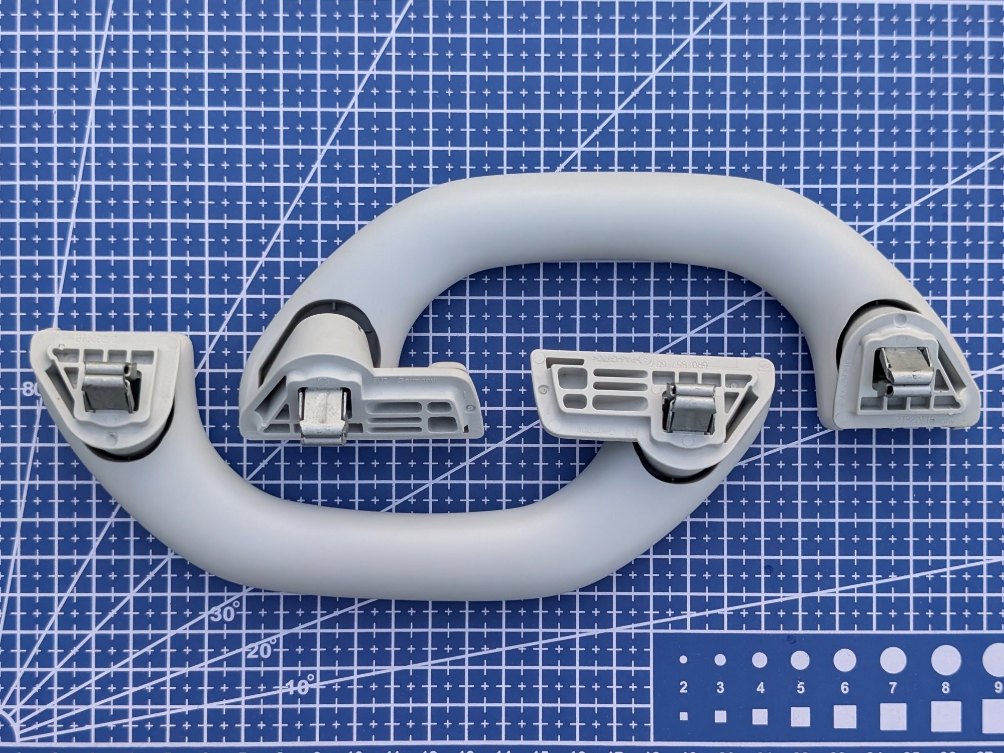 6R0857607Y20 - Folding handle with a clothes hanger [3/9]