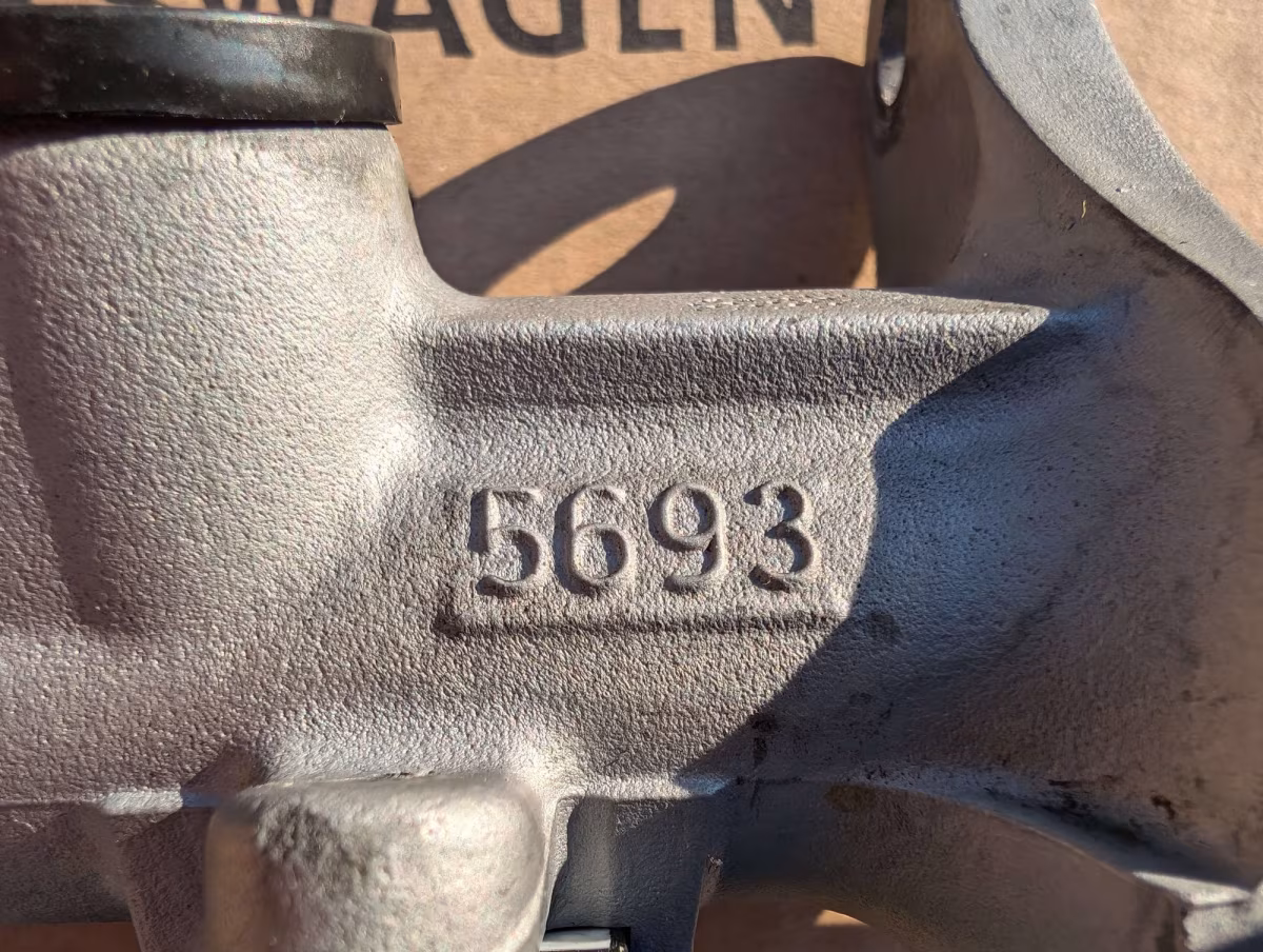 6R1611019B - Two-section master cylinder 23.81 [3/6]