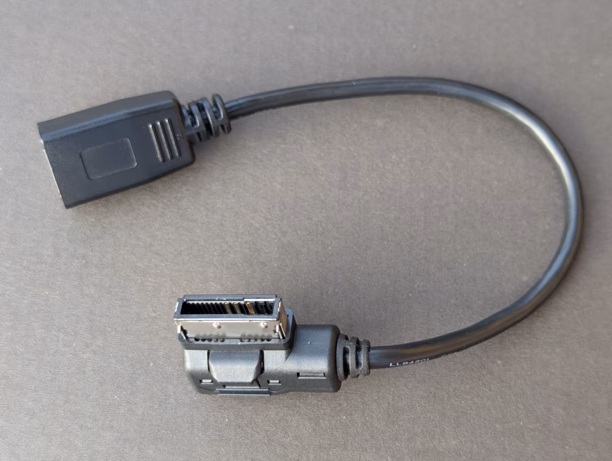 5N0035558 - Adapter USB do MEDIA-IN [2/6]