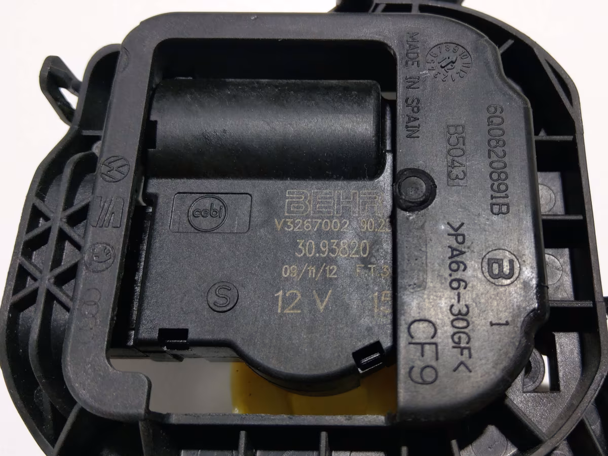 8Z0819453D - V70 center flap adjustment motor [4/9]
