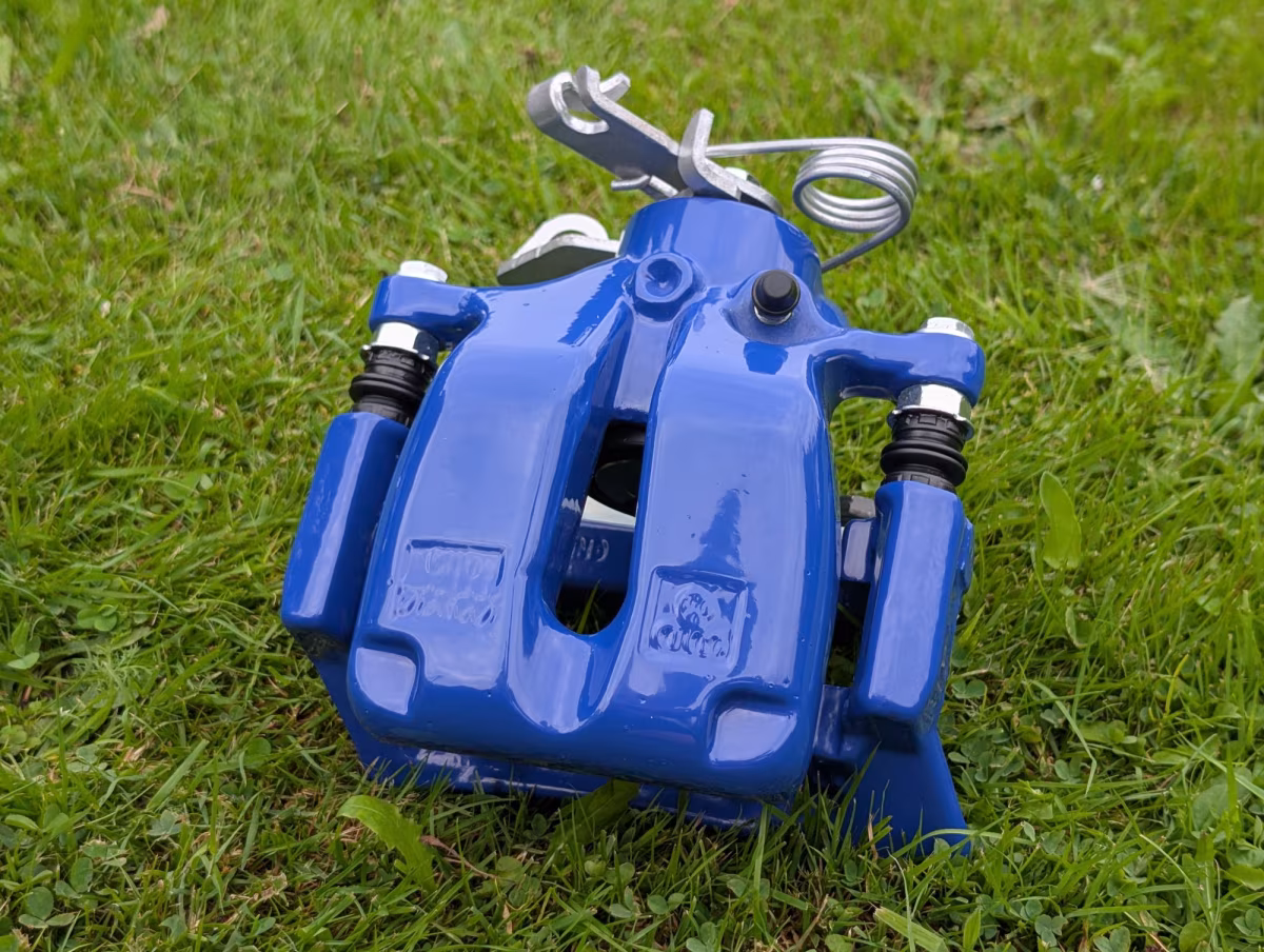Audi A8 D3 rear calipers [3/9]