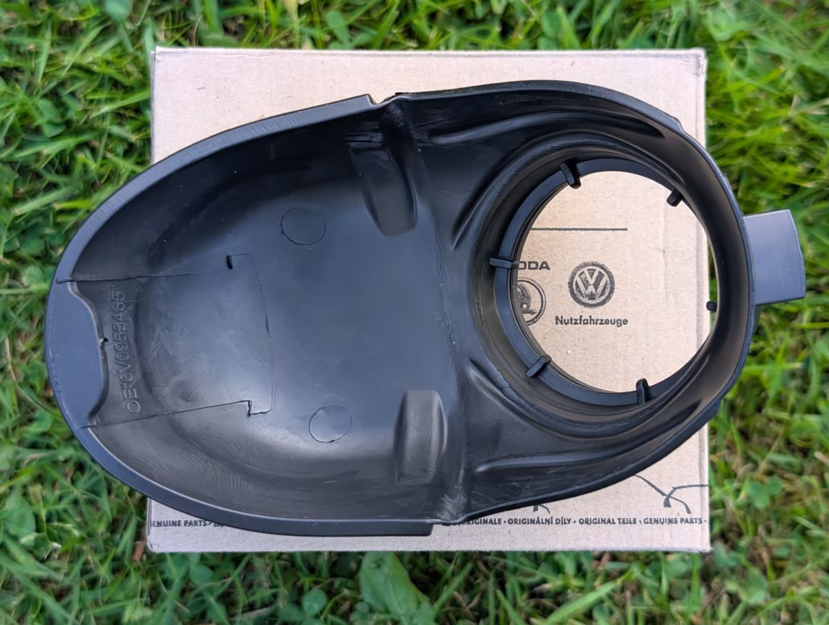6V0955485 - Washer fluid funnel [6/12]