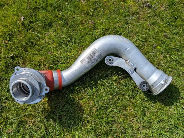 Scirocco R / Audi S3 8P pressure pipe
